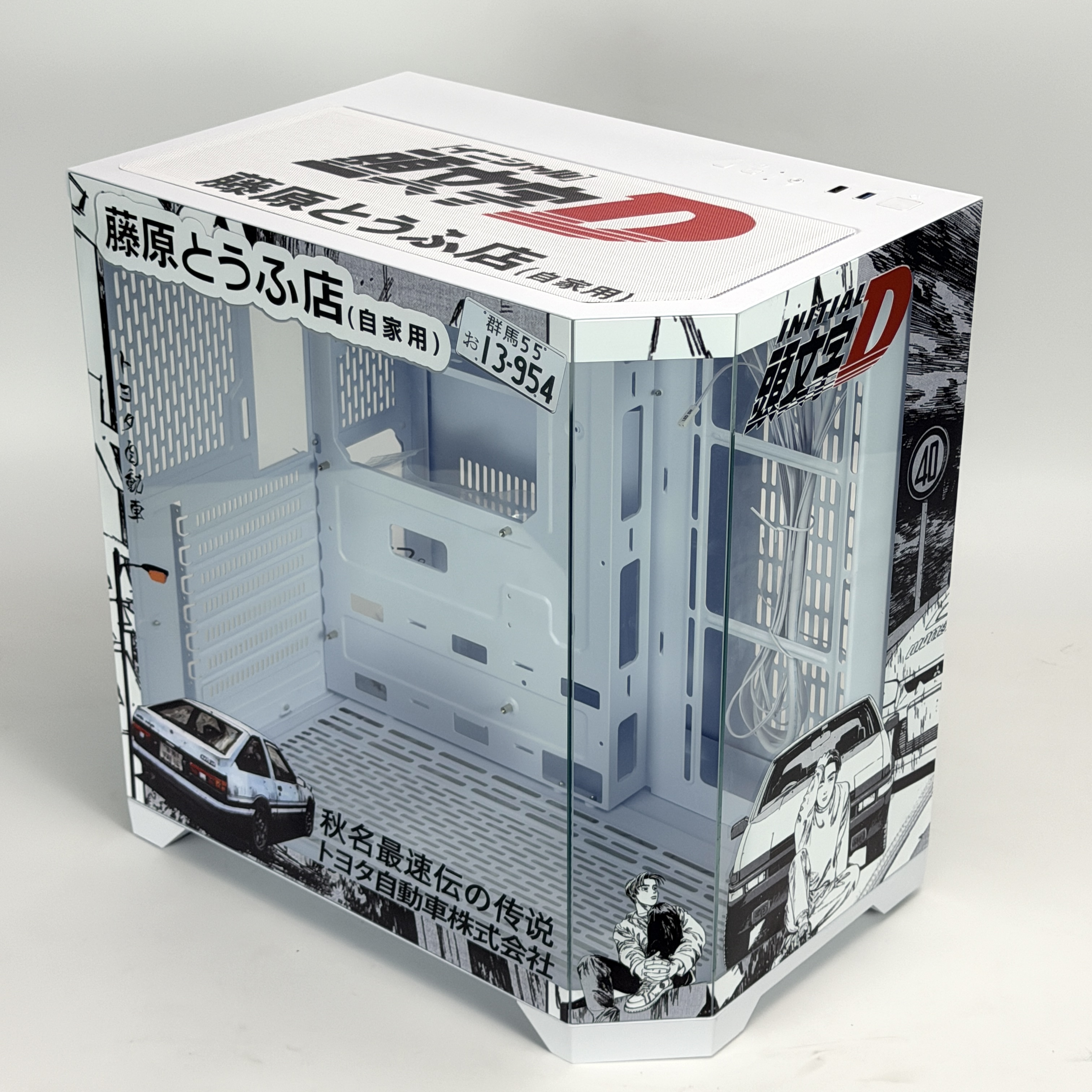 Корпус Fujiwara Tofu — Initial D | mini-ATX | 7 вентиляторов | Белый